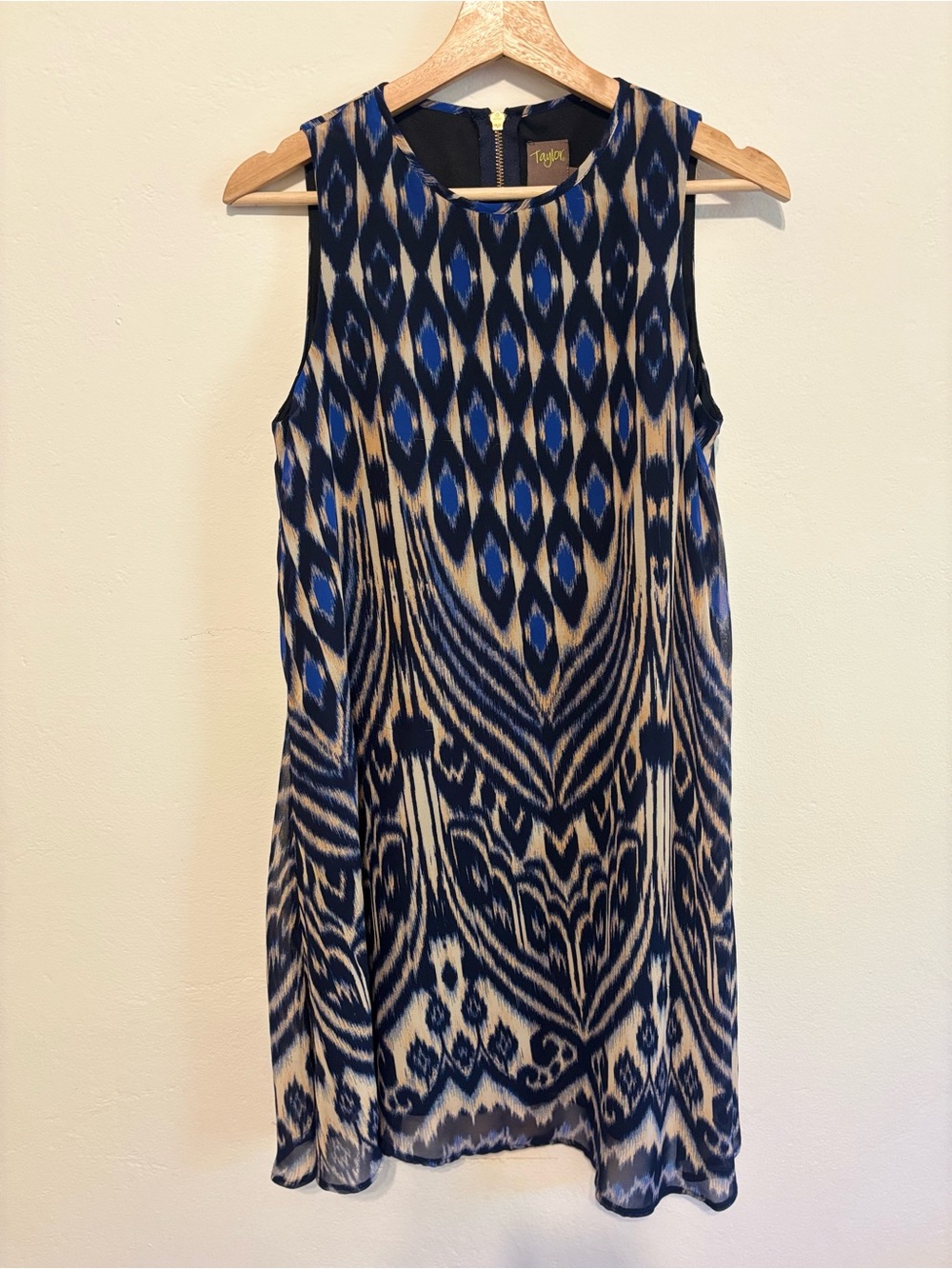 TAYLOR Blue Ikat Print Sleeveless A-Line Shift Dress
